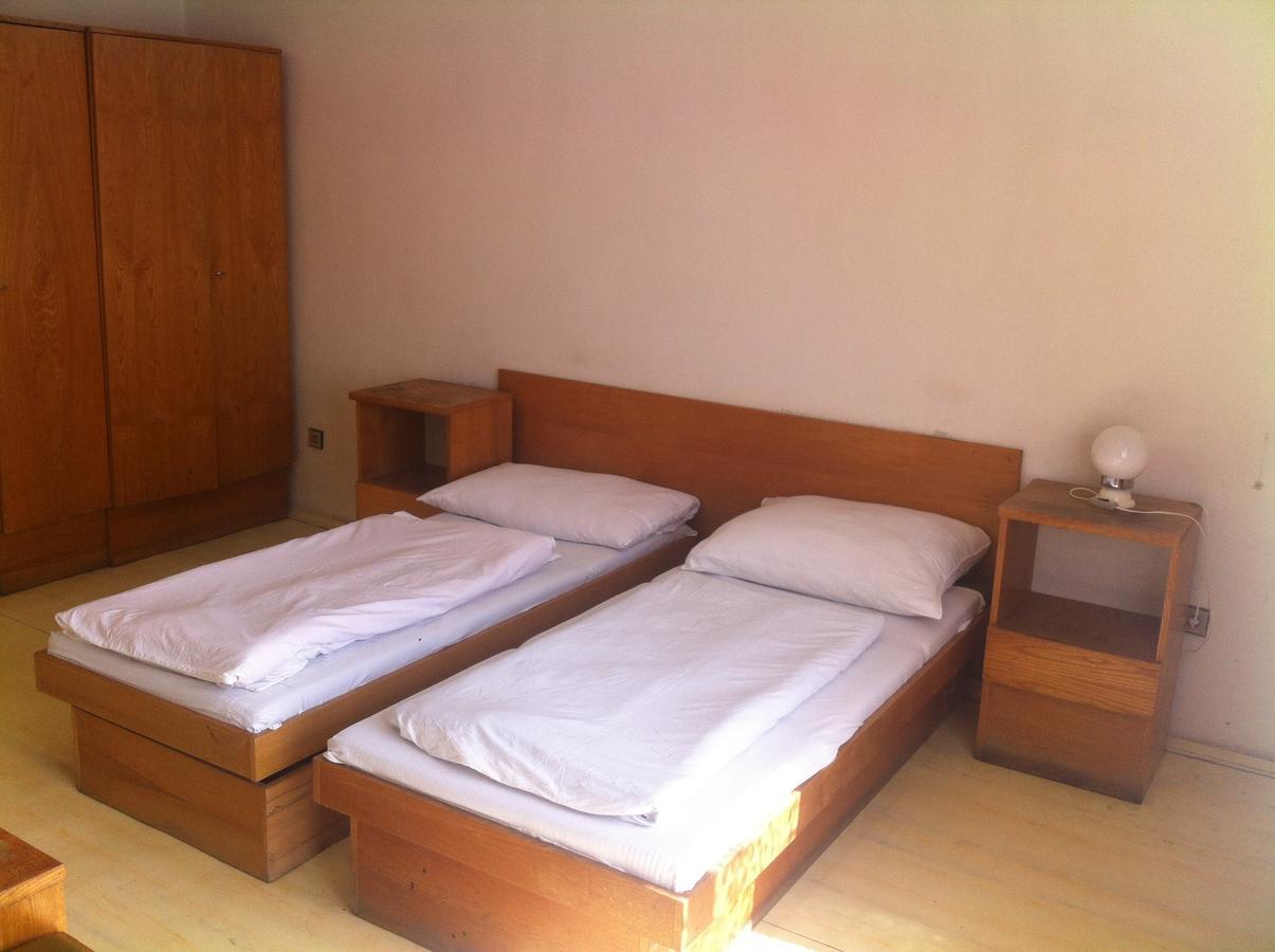 Hotel Belohlavek Holoubkov Номер фото